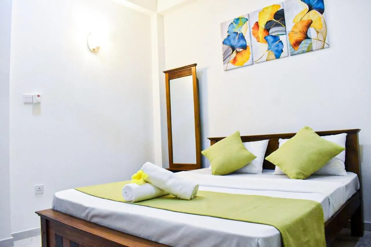 Apartment Twinstop Villa Minuwangoda