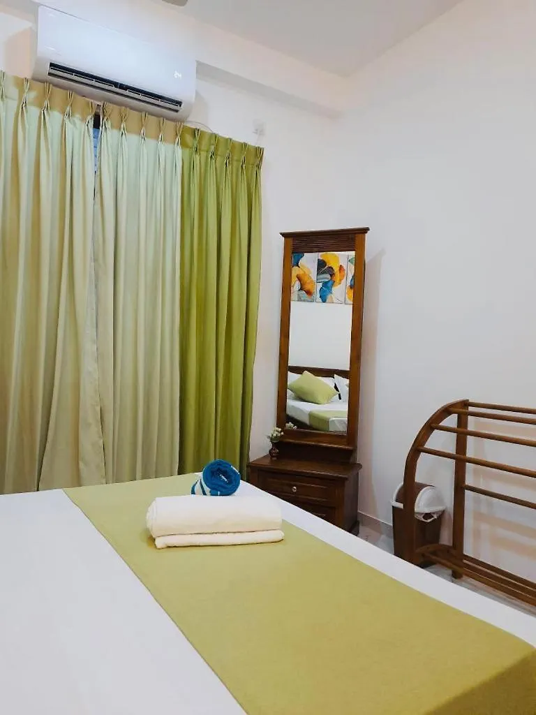 Twinstop Villa Minuwangoda Apartment
