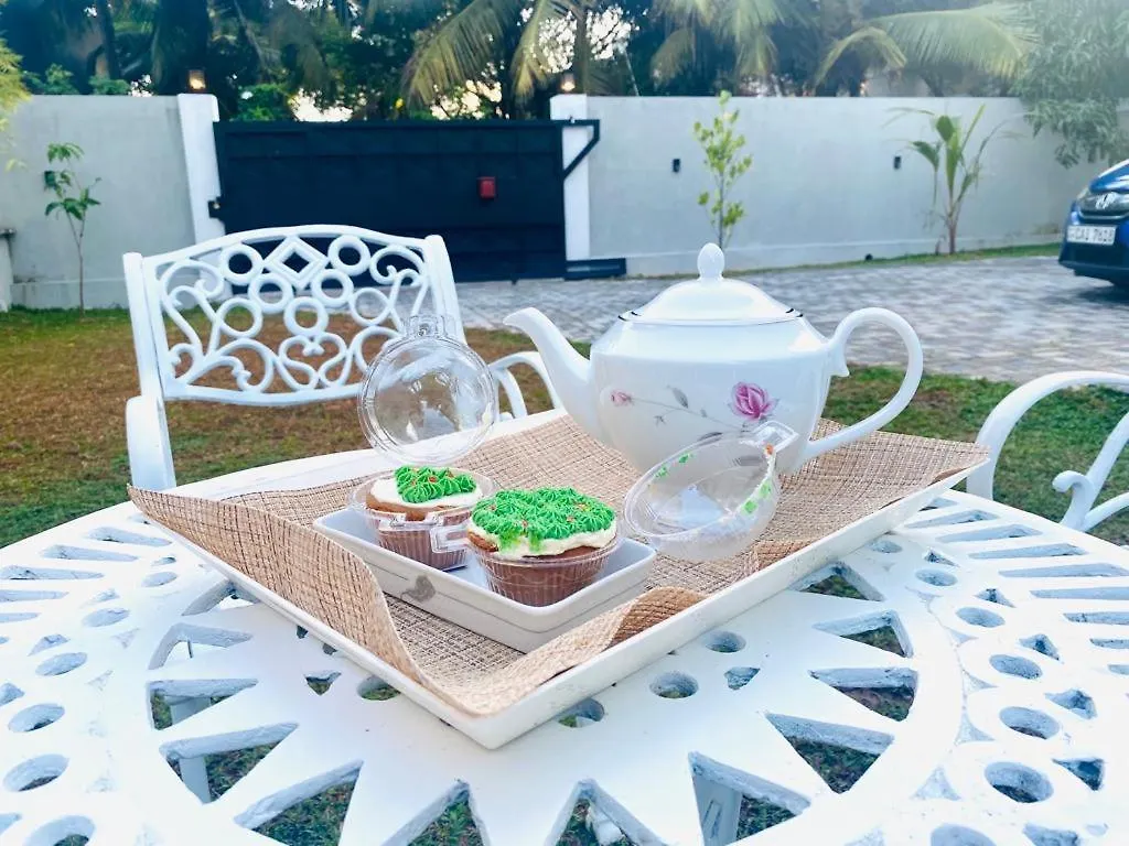 דירה Minuwangoda Twinstop Villa